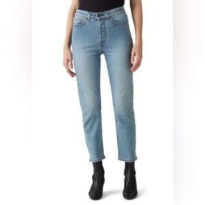 Levi's Light Blue wedgie Ankle Jeans